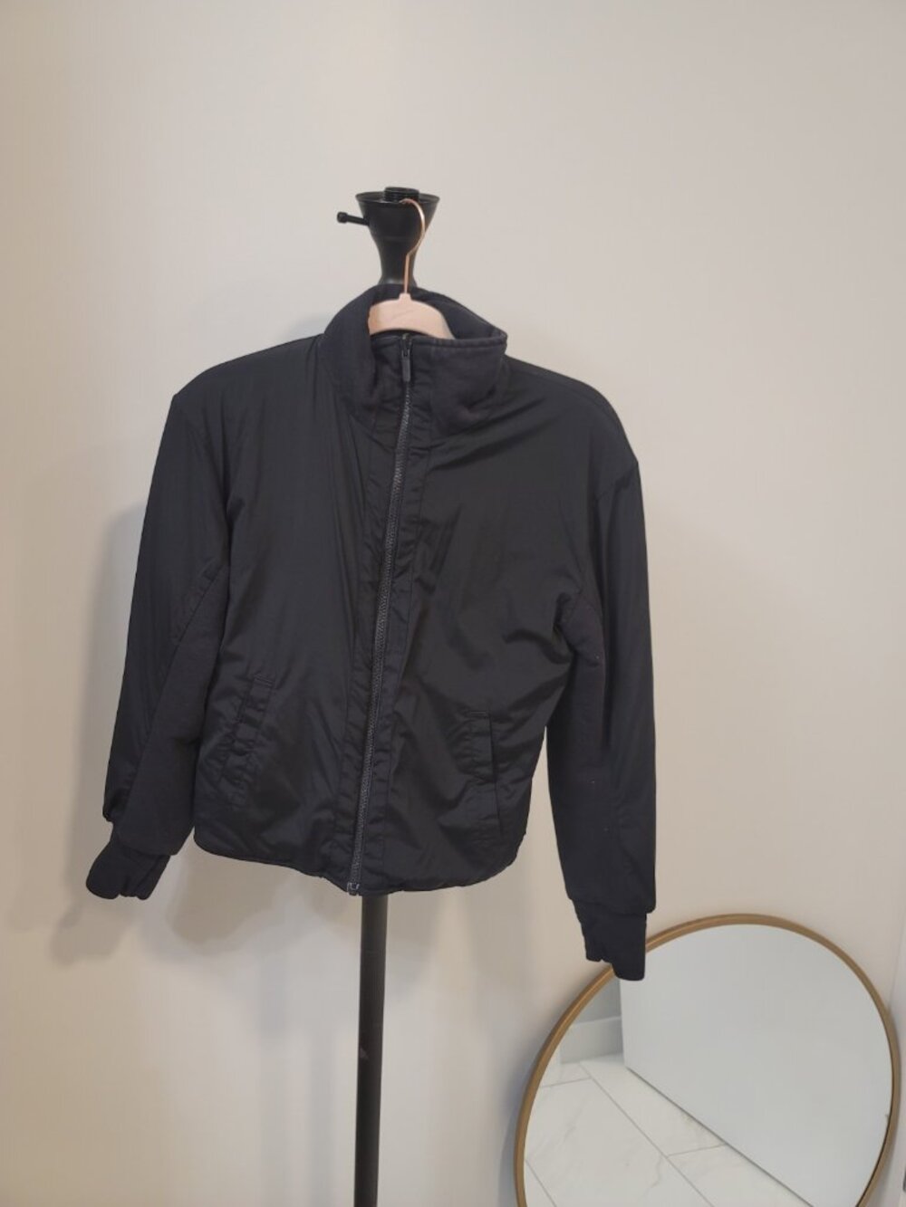 Lululemon Forever Warm Reversible  Quilted Water Resistant Jacket Black 6